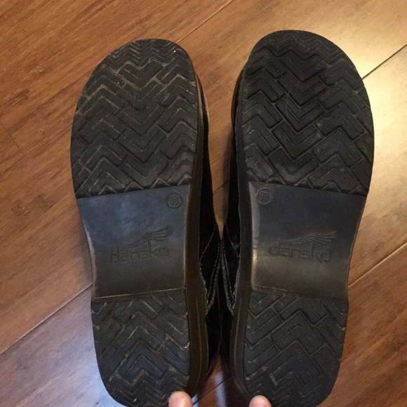 Dansko Clogs - Picture 5 of 7